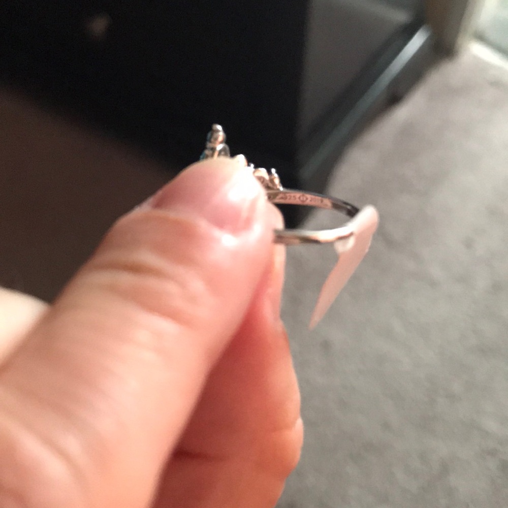 Ice Princess Ring - Picture 4 of 4